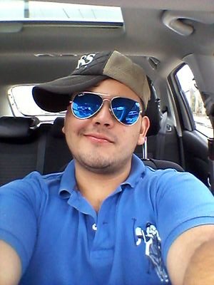 FaridLu's profile picture. follow me