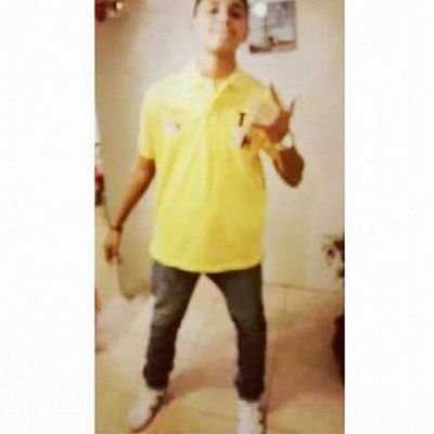 soy juan andres mosquera, mi pasion es el futbol. sueño con llegar algun dia jugar con la seleccion de venezuela con humildad, esfuerzo y sacrificio. Ig:juan5_