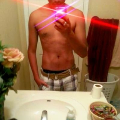 Mexican
Catholic
CSHS
Certified Motivational Speaker
Helped 31 over come suicide
kik: Life_ Isnt_A_Burden
Tacos are BAE