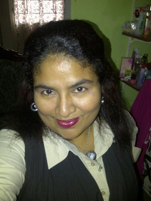 Amiga 100%. Cumpliendo sueños y metas con la bendición y ayuda de Dios a quien le debo todo mi vida mi familia mi trabajo y el amor que tengo de muchos.