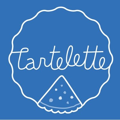火曜 定休日 10時 - 19時 （月水木は22時まで）