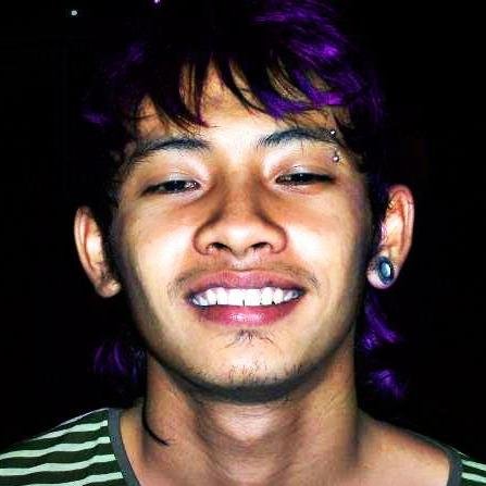 ucupmoron83's profile picture. nyablon, coreldraw, setting, desain, ngeblog, ngeROCK!
what doesn't kill me, makes me stronger!