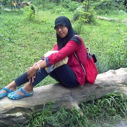 :) tak pernah berpikir untuk menyakitimu sekarang esok dan nanti kau kan selalu dihatiku

SHS~TKMT~260996~KEBUMEN
