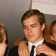 thebbdavid's profile picture. Trained for physics, living for comedy, bred for eye brows.