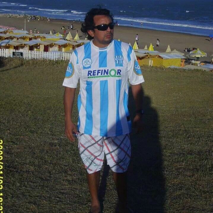 SI TUVIERA QUE ELEGIR ELIJO EL PARAISO POR SU PAISAJE, PERO TAMBIEN ELEGIRIA EL INFIERNO..PUES AHI ESTAN TODOS MIS AMIGOS.