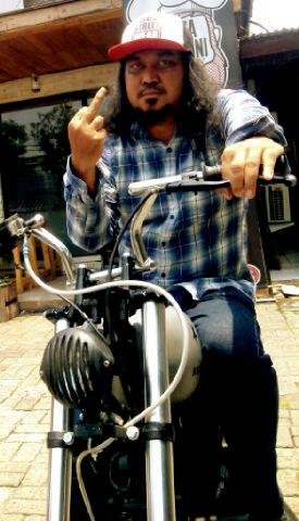 GruNGE IS MY SOUL n My LIFE/@HELLCRUST_METAL/@DEATHVALLEYRAWK /chef special pedaaas..