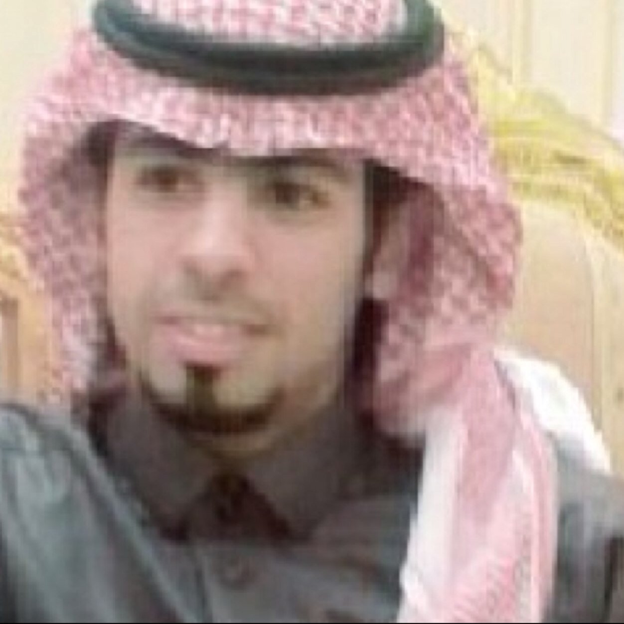 رتويت لجميع المتابعين