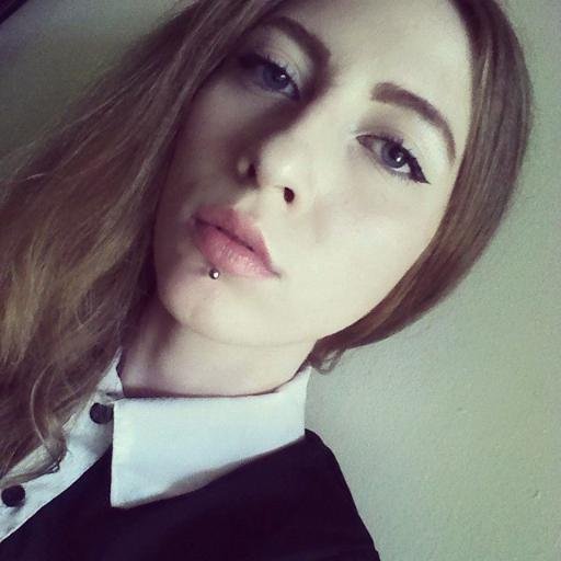 papeipou's profile picture. whoops