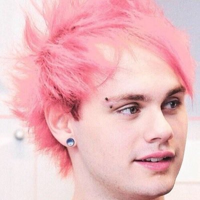 free follow// follow @sighcalm