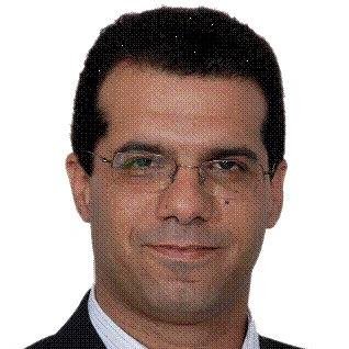 Serial Twitter. I tweet on various subjects. I tweet in arabic, french, english, some times italian. Only verified sources, no rumors, though using funny style
