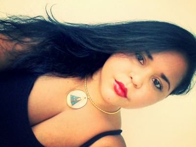 Sou humana. Sou manhosa. Sou assim.
