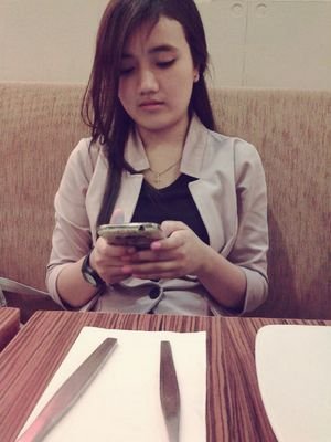 nhia_nhiol's profile picture. 