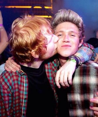 @onedirection ♡ | 20.05.13 | | 28.06.14 | | 06.07.14 | | 24.10.14 | ♡ @edsheeran ♡ #larryshipper ♡