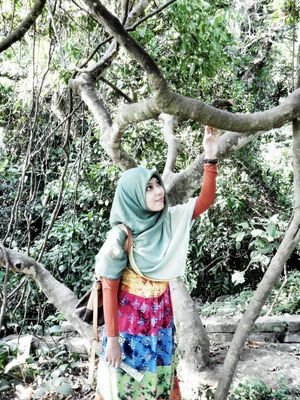Hamba Allah, Arie's wife, Ayra's bunda