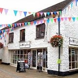 Situated in the busy Red Lion Yard, just off Okehampton High Street, where the finest local artists and craftspeople exhibit and sell their work.