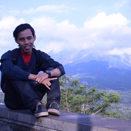 Broadcaster , Drummer , Footballer , Cyclist , Animator , Gamer , etc . .