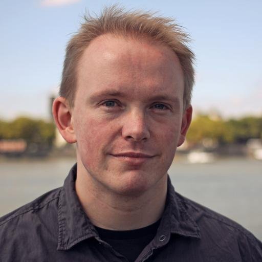 IT-Journalist | Tech-Junkie | Wahl-Kölner | Geek | Gamer | Exil-Pille. Twittere zu 2/3 über Technik & 1/3 privat und schreibe Zeugs auf https://t.co/KtRV84SwBc