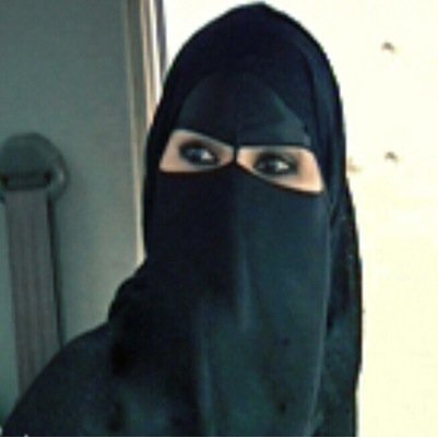 ابك ياللهـ حيهـ دامك دخلت اهنياني اضغط على هذاك وشسمهـ الي يصير ازرررق..