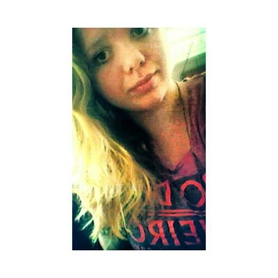 Follow me on insta,, aniekk_x ~ Married 21-04-'13 ~ Loveyouux~ ♡