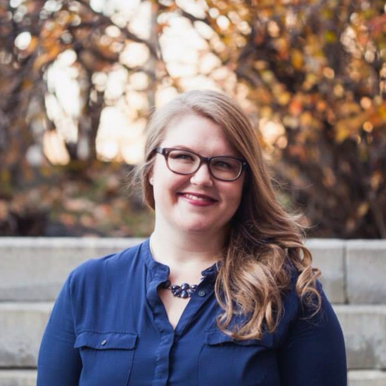 Fun-loving, accident prone Marketer, Designer, and overall bossy pants. I love online shopping, wine, starting hobbies, and fiddling around in the kitchen.