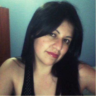 Soy una mujer única pero con diferentes características, honesta, alegre, trabajadora, leal, me gusta mucho viajar, conocer gente nueva,