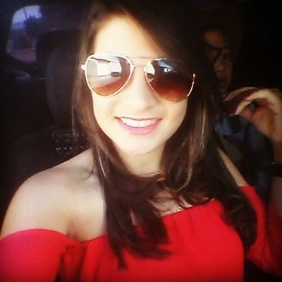 Geminiana, apaixonada, futura engenheira de minas :)