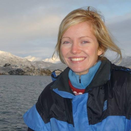 Marine Conservationist (Ph.D). Global #ocean explorer, #researcher, #nature & outdoor lover, childrens book author, twin with Marine Scientist @AlisonSimmance