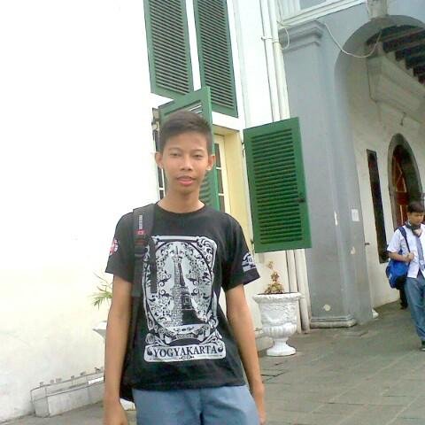 NovalRizki11's profile picture. 