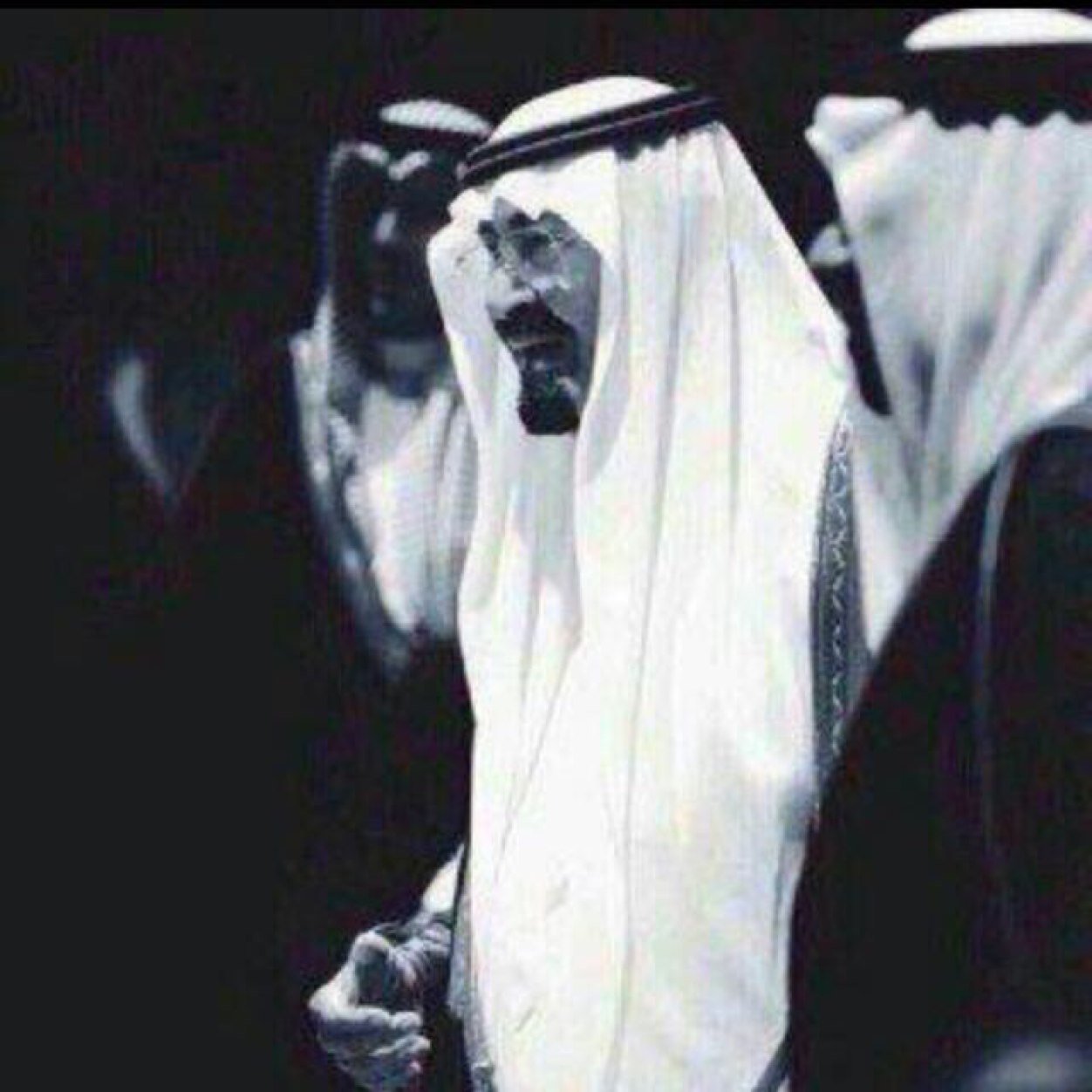سبحان الله، الحمدلله، لا اله الا الله، الله أكبر .