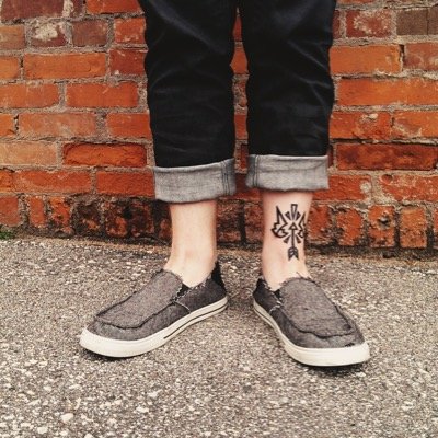 jeffsipe's profile picture. Graphic Designer, Musician, & Procrastinator Extraordinaire. Advocate of Sweet Hangs.