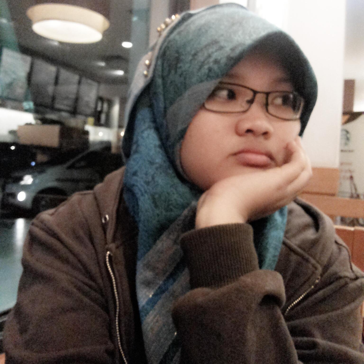 20 y.o | Mahasiswi salah jurusan | Hotel Management #AKPIN | Staff @KaskusAyodance | Coffee Addict |  Kaskuser | Queen of 4L@y | Madridista |