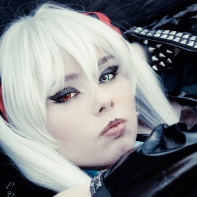 Type-H Vocaloid. A metal singer. Loves fighting and drinking. Not that stupid bitch, Hatsune. ||NSFW||No-ships||