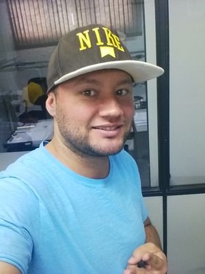 O mundo necessita de pessoas idealistas, idealistas no trabalho, idealistas na politica e idealistas na religião. Borá fazer a diferença