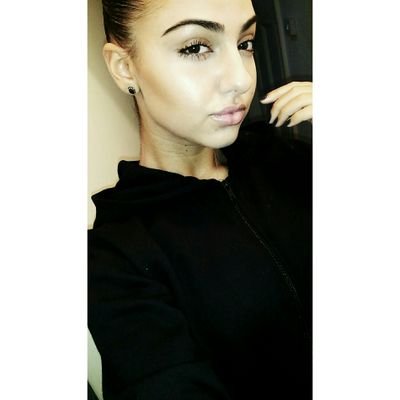 AngelaaLovesx's profile picture. Bro you a hoe