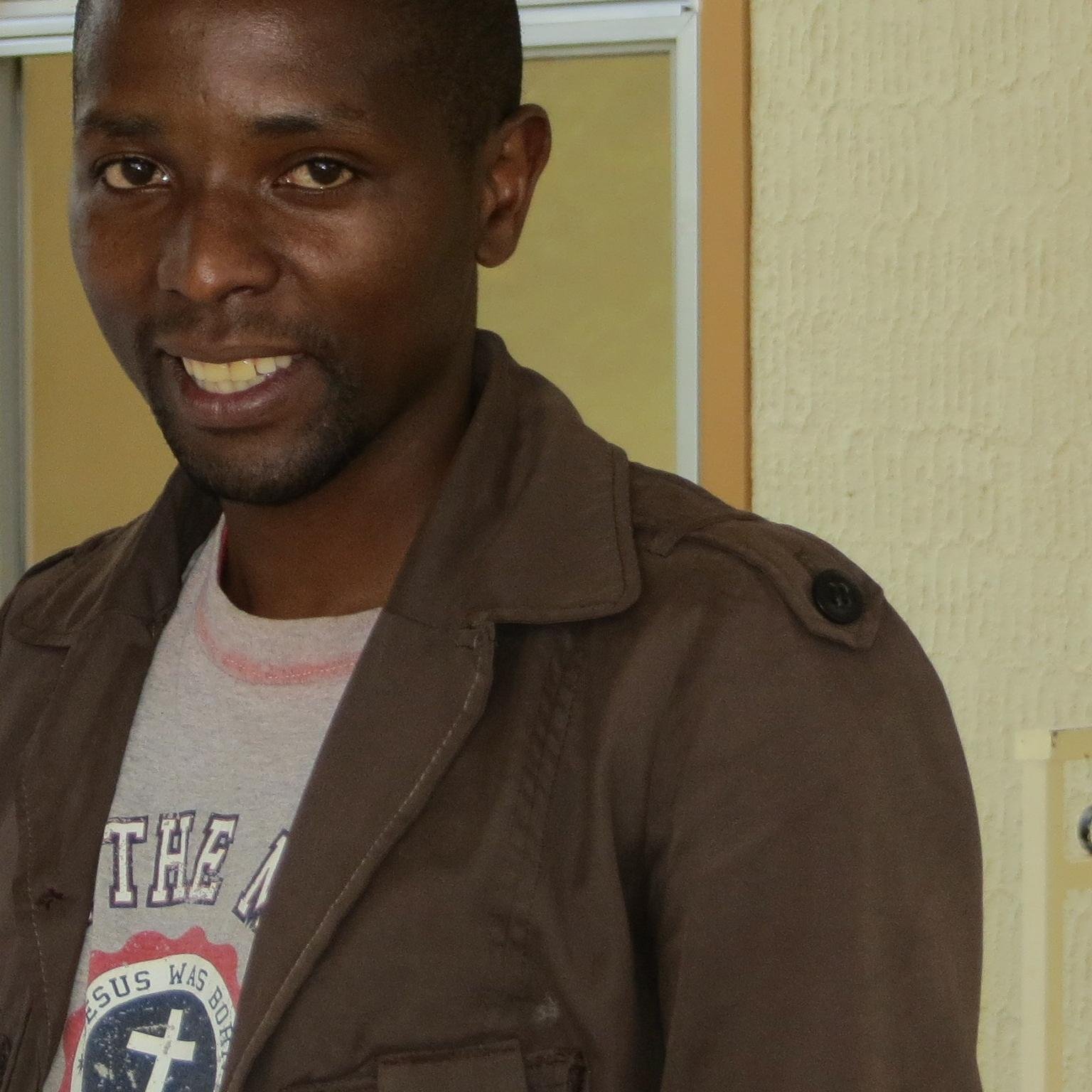 giranakure1's profile picture. 