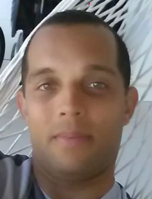 Analista de Sistemas, Funcionário Público do Município de Goiânia.