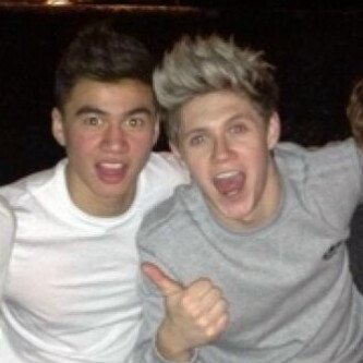justin drew bieber , calum thomas hood , niall james horan ♡ .