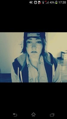 yeah..✖boy✖gay✖cosplayer✖skate✖tumblr for life✖posthardcore,screamo,emocore,metal✖
