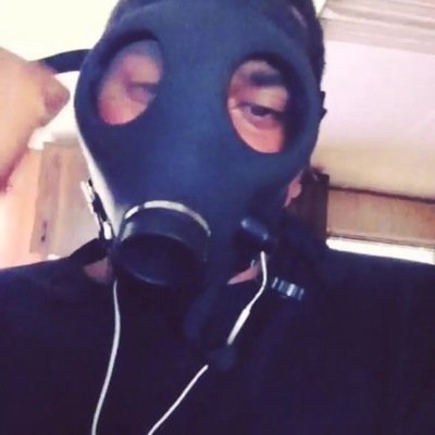Yung nigga tryna see what the world has to offer ✈... #RIP34 #ⅩⅩⅩⅣϣɵɾĿԀ kik...flocka_3453... boob watcher since 1992