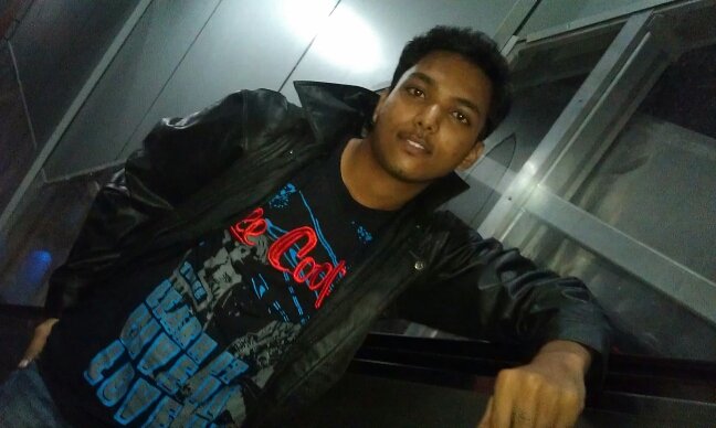 RawseRocks's profile picture. Learner,Inspirer,Philosopher, Psychiatrists & psychi_artist..if people call us by what we do,I'm a lot more..