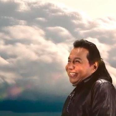 Difundiendo lo mejor del  vallenato desde Colombia para el mundo