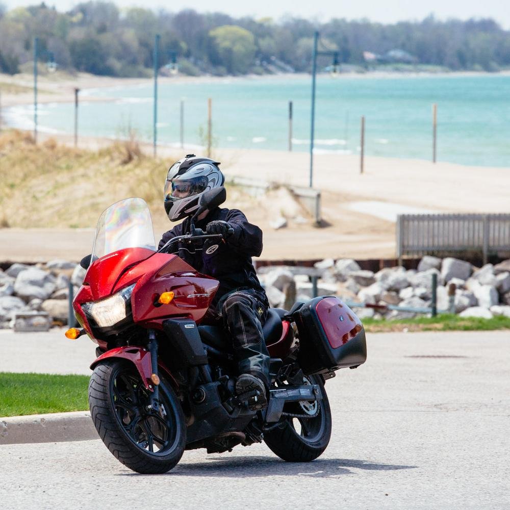 Canada's Best Source for New Motorcycles and Used Motorcycles for sale. Including street, cruiser, touring, off-road, competition, chopper and sport.