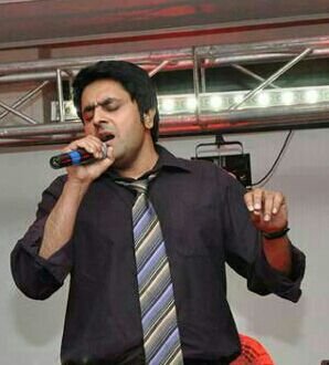 Mr. Danish Alvi born in (Lahore, Punjab, Pakistan) is a versatile singer and composer with a very good voice texture. He is singing since 2000. Danish came
