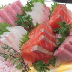 お刺身って本当においしいですよね。やっぱり日本人は生の魚が一番です!!
自動で1万フォロワーと毎月1万円の副収入が手に入るツイッターツールの無料プレゼントはコチラ↓