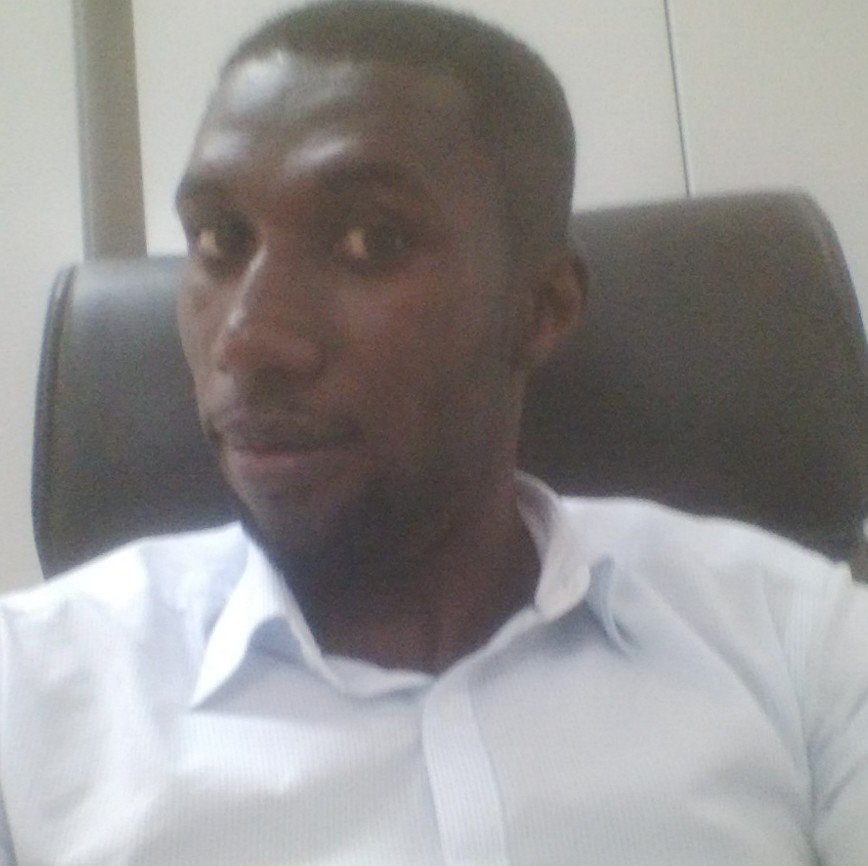 #teammanutd.#teamjollof  #teamfollowback #teamLeo #teamJanborn #Teambodybuilding #Deksedu #teamJOBA #UG #teammata