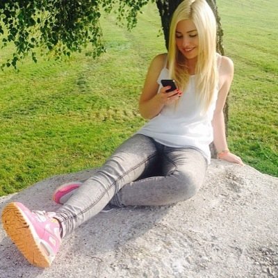Bibinator ♡                                                                  I FOLLOW BACK