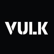 Vulk,  por sus materiales y el look de sus diseños, ha logrado posicionarse como la marca de gafas predilecta y elegida por músicos, artistas y skaters.