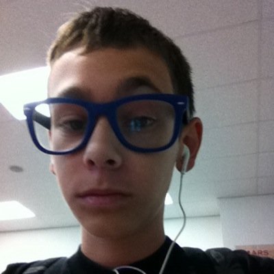 You should sub and hit that follow button! my youtube is Hyraid Astrozz