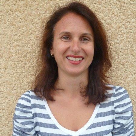 Mon objectif : vous guider et vous accompagner dans la durée afin de construire le patrimoine qui vous ressemble.
Avec vous pour longtemps !