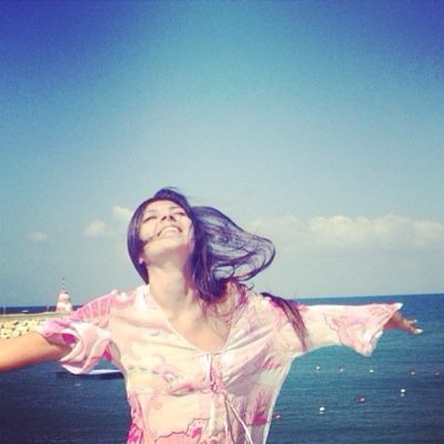 JasmineFarkh Profile Picture